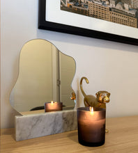 Cargar imagen en el visor de la galería, Espejo Dharma de Mármol Blanco