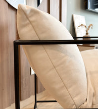 Cargar imagen en el visor de la galería, Sillón Agatha Black