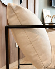 Cargar imagen en el visor de la galería, Sillón Agatha Black