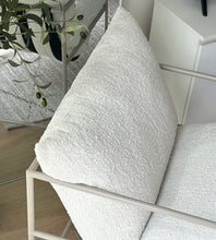 Cargar imagen en el visor de la galería, Sillón Agatha Greige