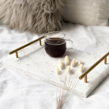 Cargar imagen en el visor de la galería, Tabla Gold de Mármol Blanco