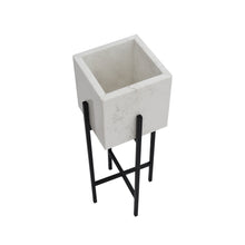 Cargar imagen en el visor de la galería, Macetero Chloe de Mármol Blanco Black