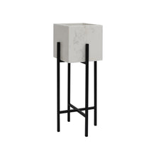 Cargar imagen en el visor de la galería, Macetero Chloe de Mármol Blanco Black