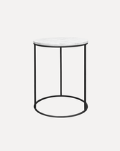 Cargar imagen en el visor de la galería, Mesa Lateral Hera de Mármol Blanco Black
