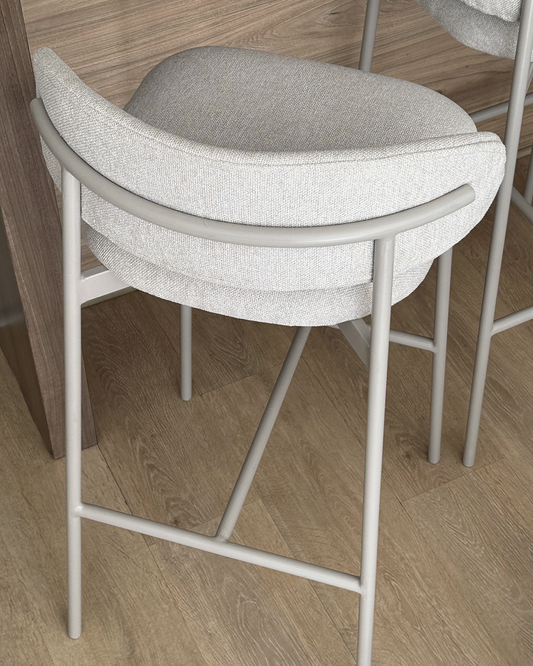 Silla Bar Greige